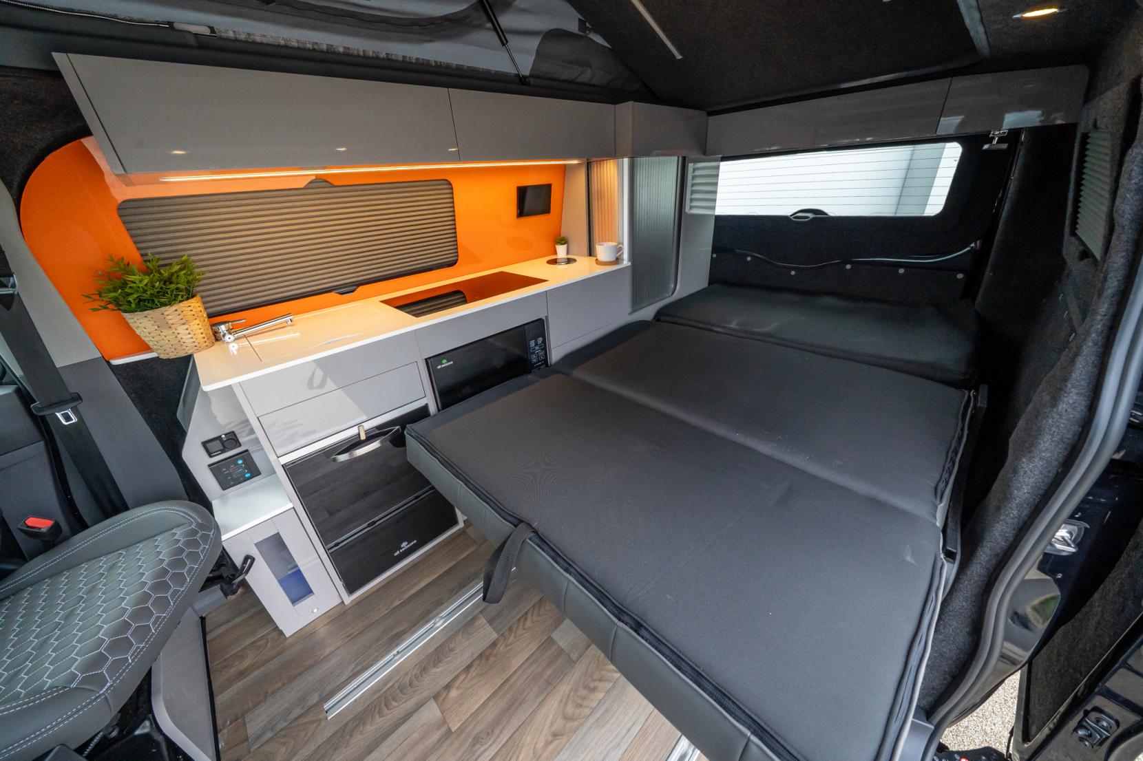 2026 Volkswagen Transporter T7 Campervan - Image 17