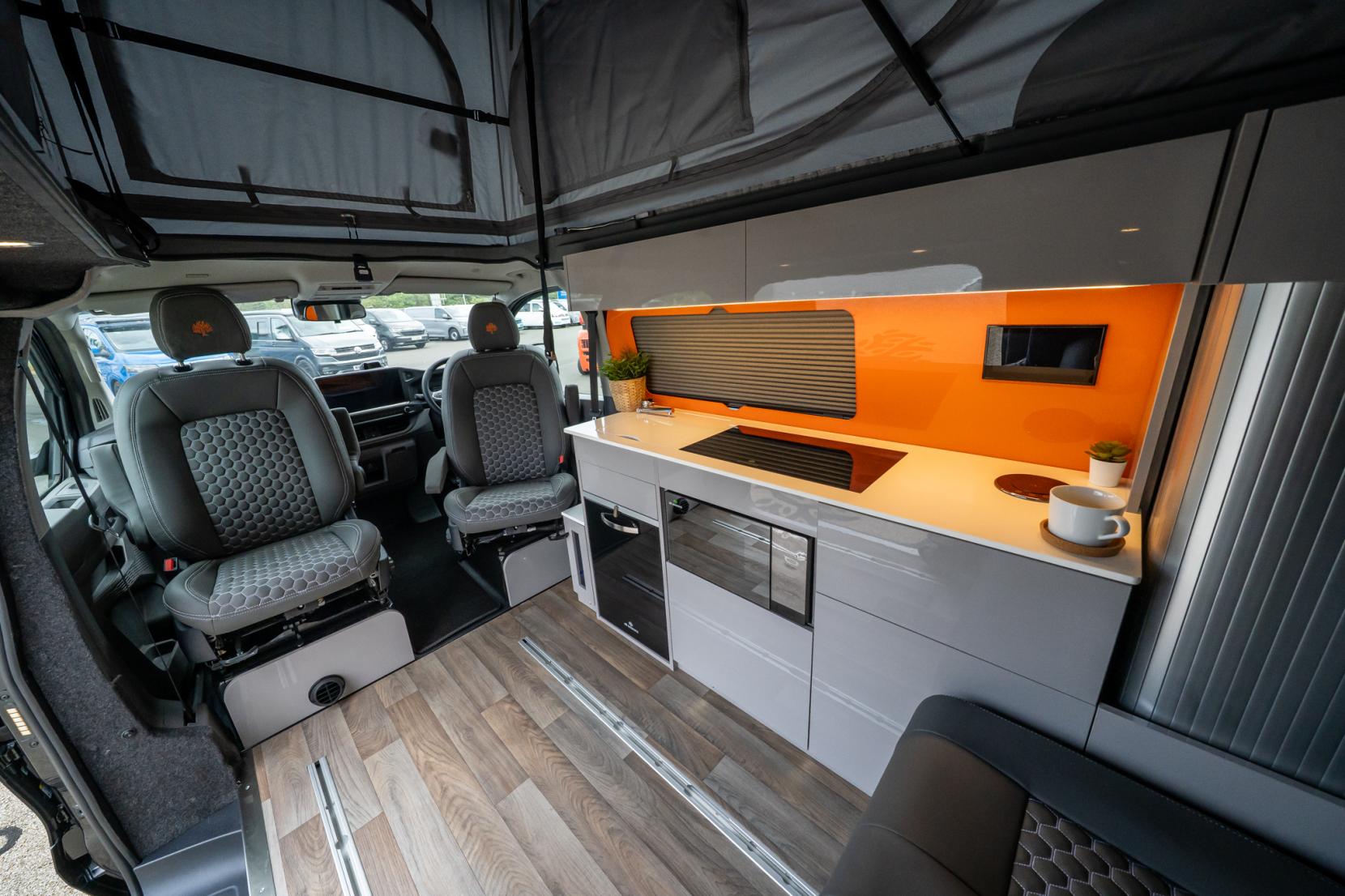 2026 Volkswagen Transporter T7 Campervan - Image 14